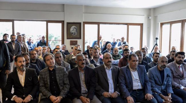 Yetişkin, Müteahhit esnaflar ile buluştu
