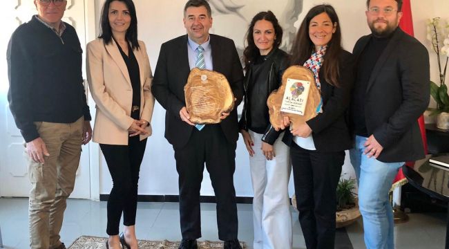 Alaçatı fabrika ayarlarına dönüyor