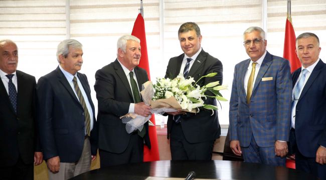 Başkan Tugay: Esnafın sorunlarını çözeceğiz