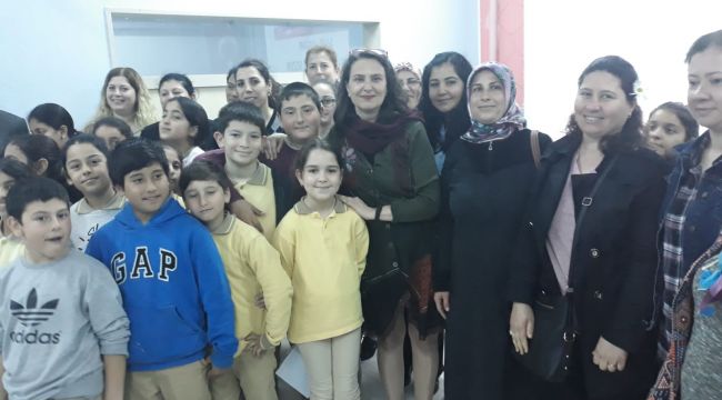 Tabletler kapansın kitaplar açılsın