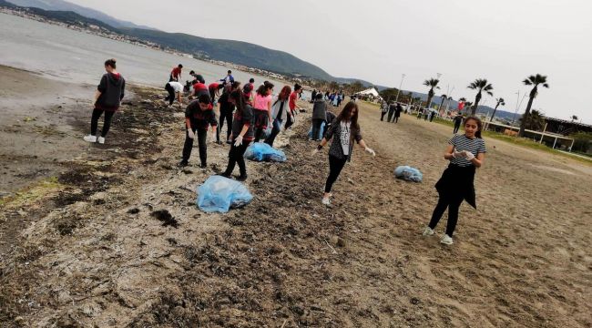 Urla'da Deniz ve Kıyı Temizliği Seferberliği