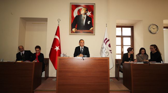 Urla Yeni Dönemin İlk Toplantısı Gerçekleşti