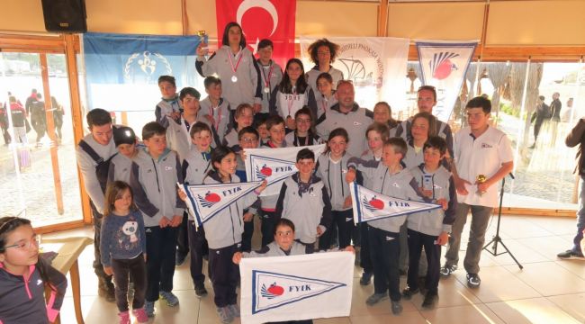 Yelken İl Birinciliği yarışları Foça'da yapıldı