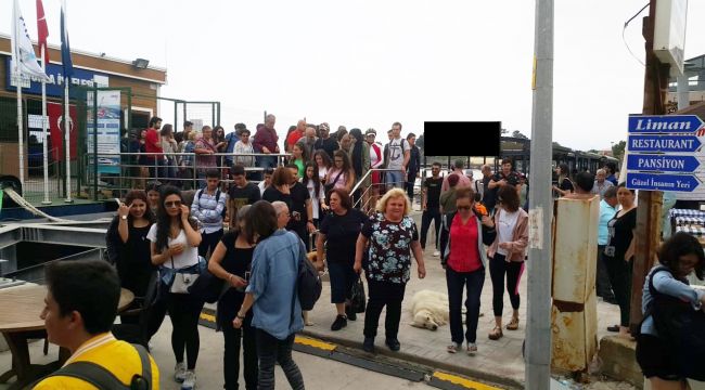 İzmir-Urla vapur seferleri bu sabah başladı