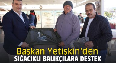 Başkan Yetişkin'den Sığacıklı balıkçılara destek