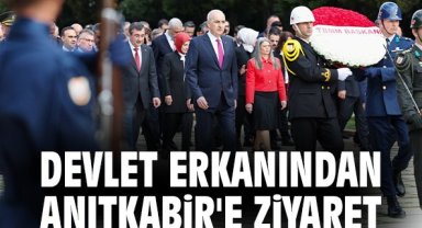 Devlet erkanından Anıtkabir'e ziyaret