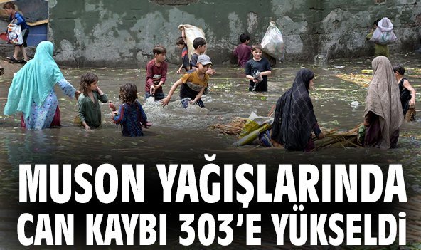 Muson yağışlarında can kaybı 303’e yükseldi
