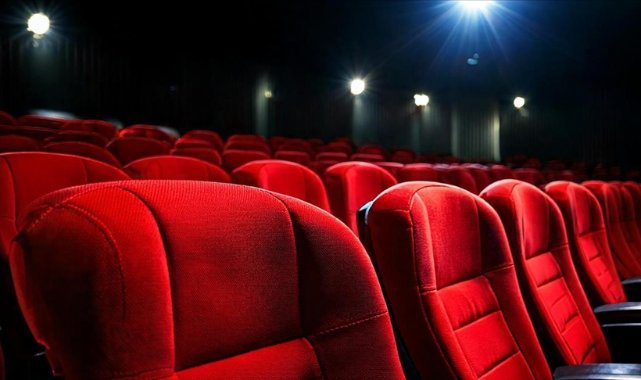 İzmir'de nisan ayına özel kültür sanat programı!