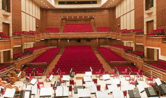 İzmir'de Nisan ayında kültür sanat rüzgarı esecek!