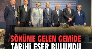 İzmir'de söküme gelen gemide tarihi eser bulundu